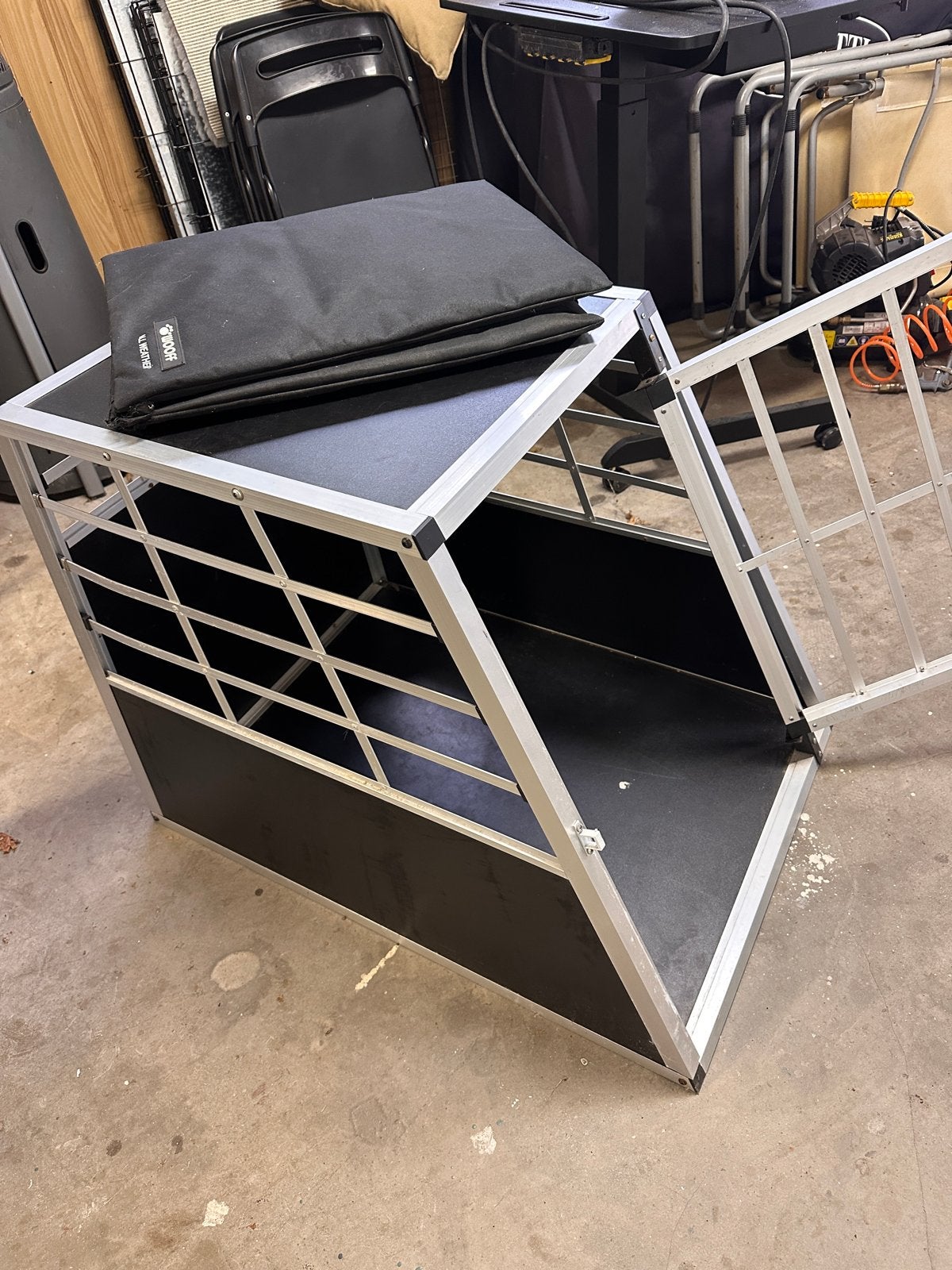 Autobench voor hond, Ophalen, Gebruikt
