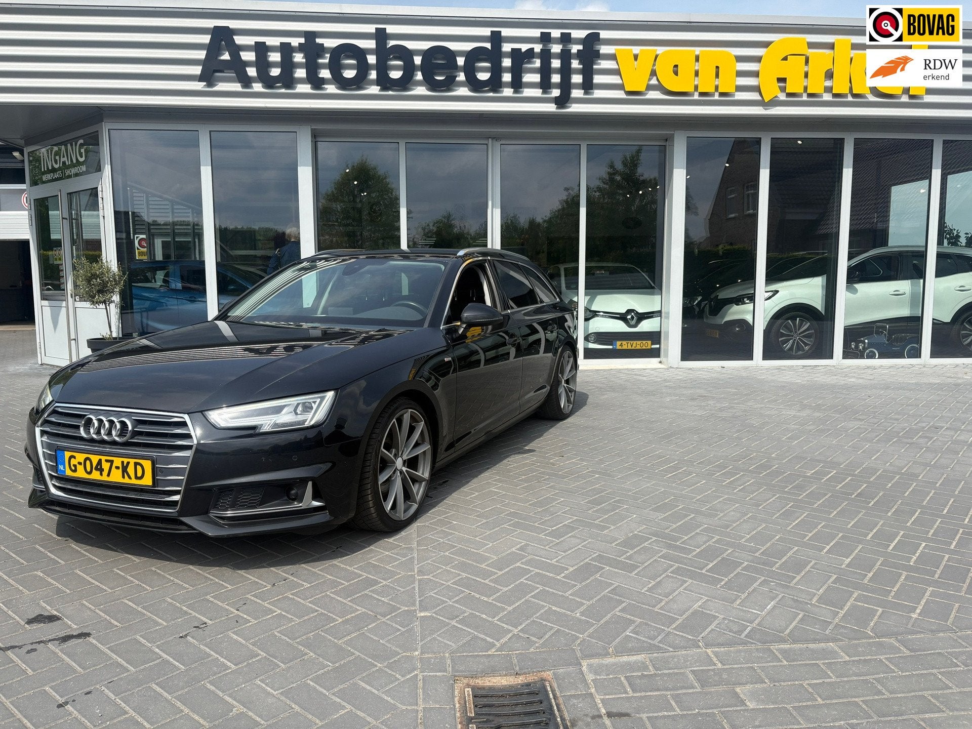 Audi A4 Avant 40 TFSI Sport automaat, Auto's, Audi, Gebruikt, 1984 cc, A4, Zwart