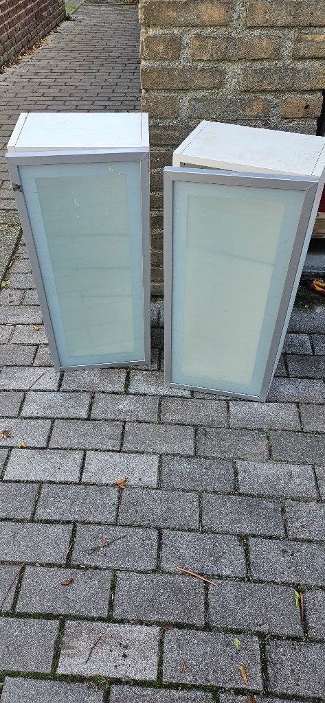Twee oude Ikea Vättern kastjes, gratis, Ophalen, Gebruikt