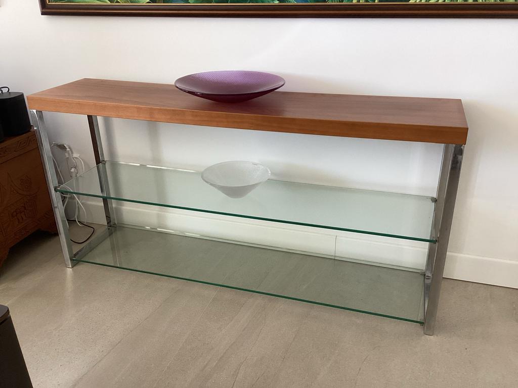 BoConcept OCCA-BG design sidetable - Walnoot/Glas/Chroom, Ophalen, Gebruikt, 100 tot 150 cm, Overige houtsoorten