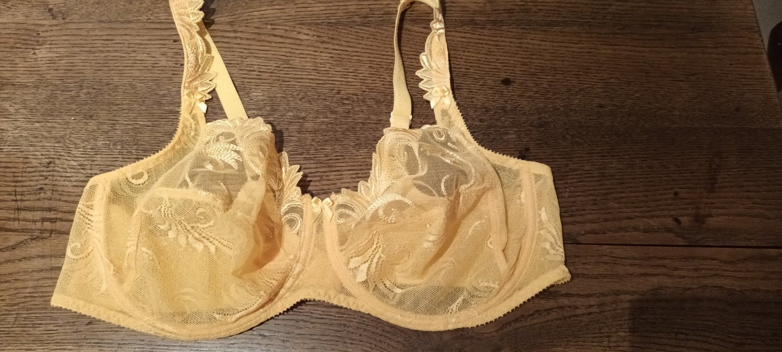 mooie zonnig gele bh van Empreinte mt 90d  zgan, Empreinte, Ophalen of Verzenden, Geel, BH