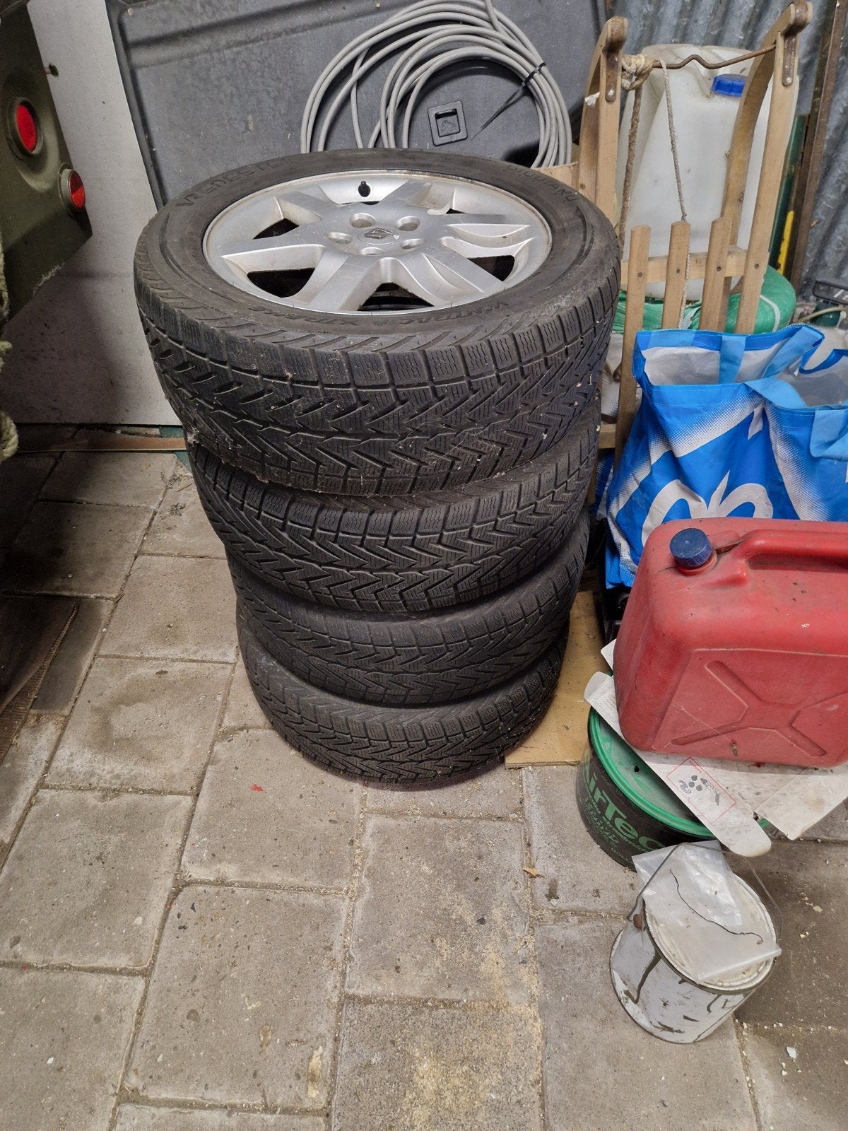 5×108 Renault, Ophalen, Gebruikt
