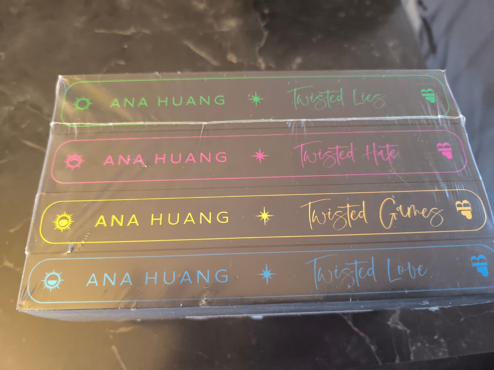 Nieuwe Limited Edition Engelse Boekenset - Twisted Serie, Ophalen of Verzenden, Nieuw, Ana Huang