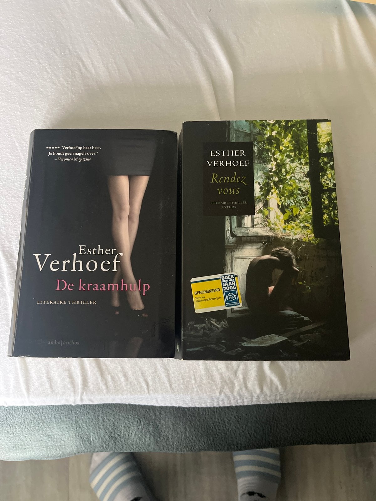 Esther Verhoef thrillers: De kraamhulp & Rendez-vous, Ophalen of Verzenden, Gelezen, Nederland