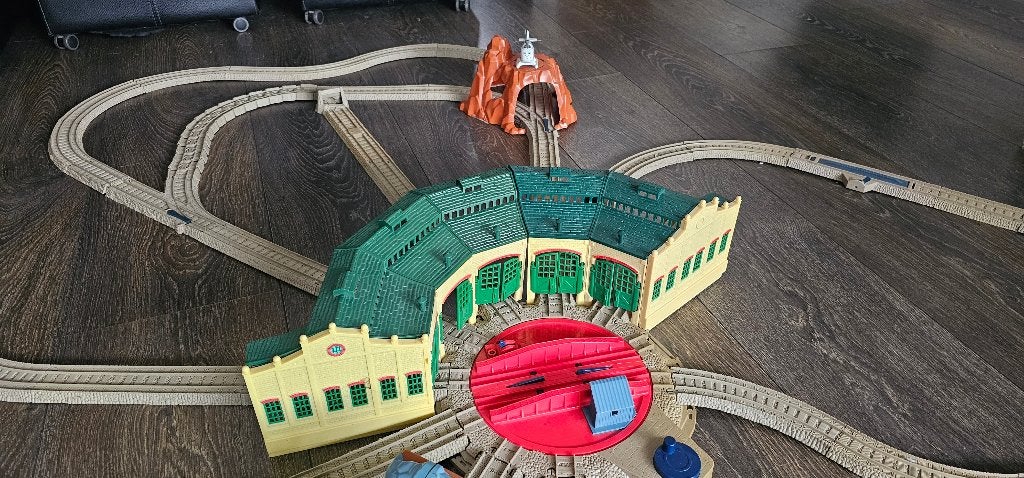 Thomas de trein Trackmaster Remise, Ophalen of Verzenden, Zo goed als nieuw