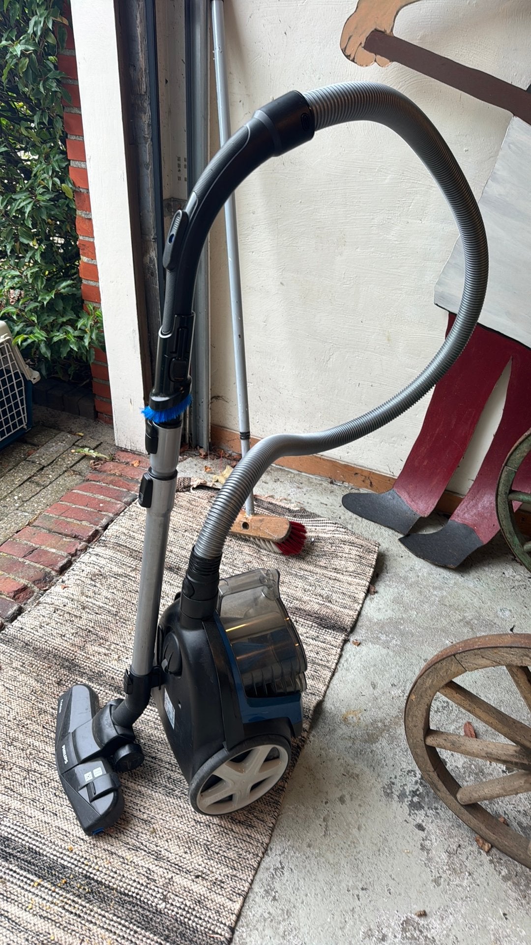 Philips powerpro compact stofzuiger, Ophalen, Philips, Niet werkend, Geschikt voor harde vloeren