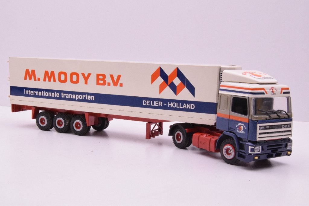DAF 95 met trailer   '' Mooy Transport - de Lier '' Tekno, Hobby en Vrije tijd, Ophalen of Verzenden, Zo goed als nieuw, Bus of Vrachtwagen