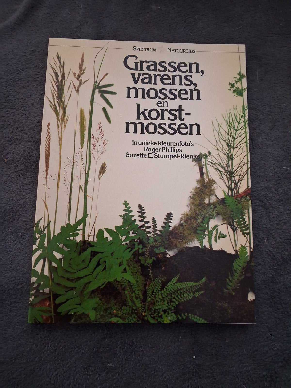 Spectrum Natuurgids: Grassen, varens, mossen en korstmossen, Boeken, Ophalen of Verzenden, Zo goed als nieuw, Bloemen, Planten en Bomen