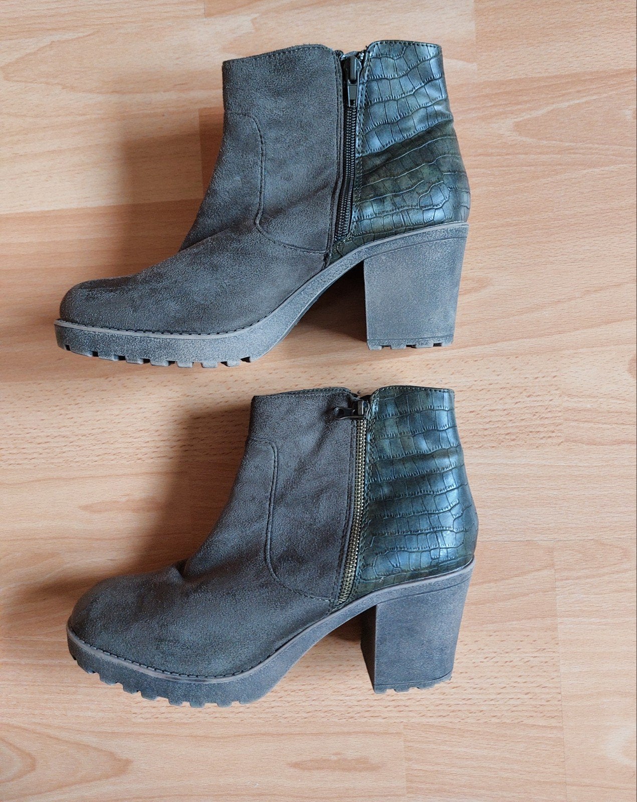 prachtige laarzen groen maat 41, Kleding | Dames, Ophalen of Verzenden