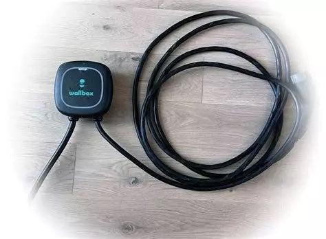 Wallbox pulsar plus.  5m in garage gemonteerd geweest, Auto diversen, Laadpalen, Zo goed als nieuw, Laadpaal, Ophalen of Verzenden