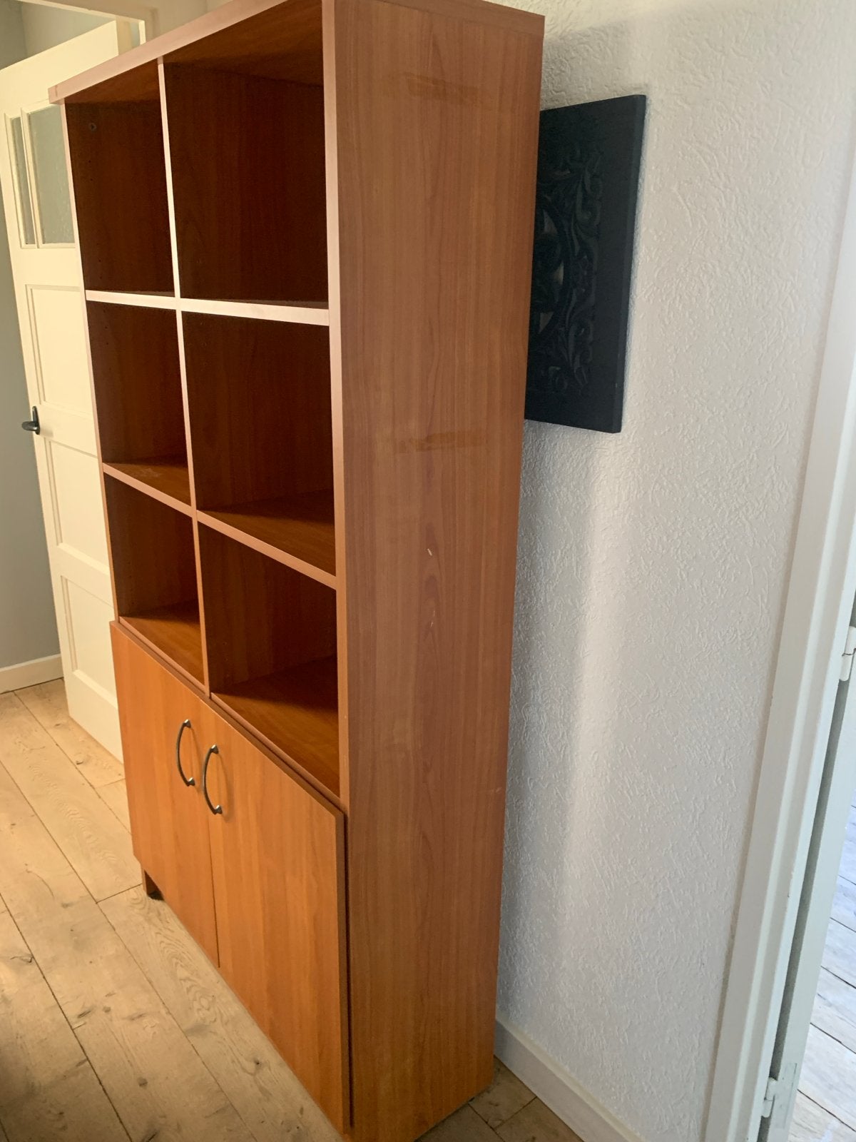 Houten boekenkast met deuren en open vakken, Ophalen, Gebruikt, 50 tot 100 cm, 150 tot 200 cm
