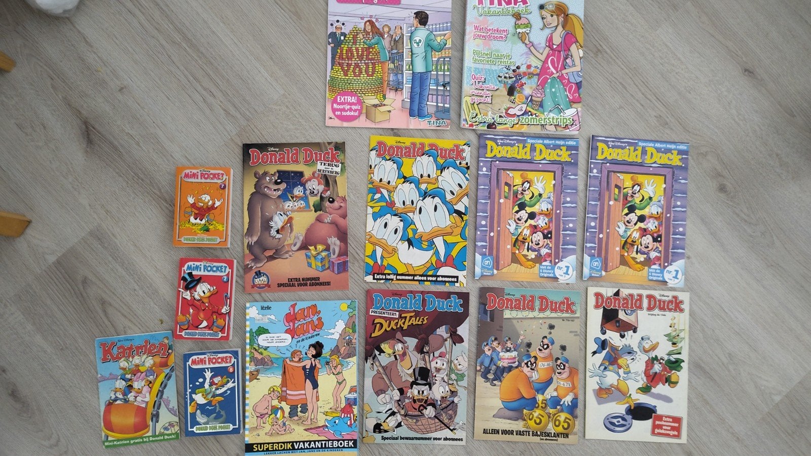 Diverse stripboeken: Donald Duck, Noortje & Tina, Meerdere stripboeken, Ophalen of Verzenden, Gelezen