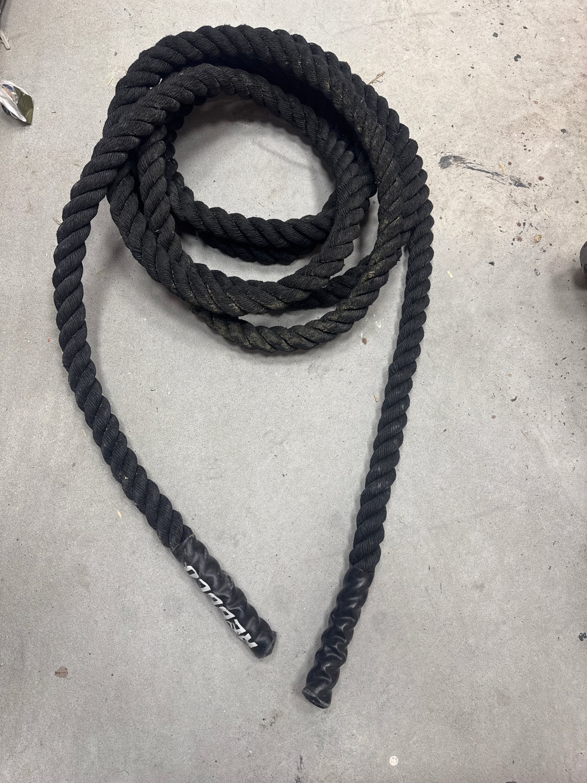 Battle Rope - Zwart - Krachttraining Touw, Sport en Fitness, Fitnessmaterialen, Ophalen of Verzenden, Gebruikt, Armen, Battle rope