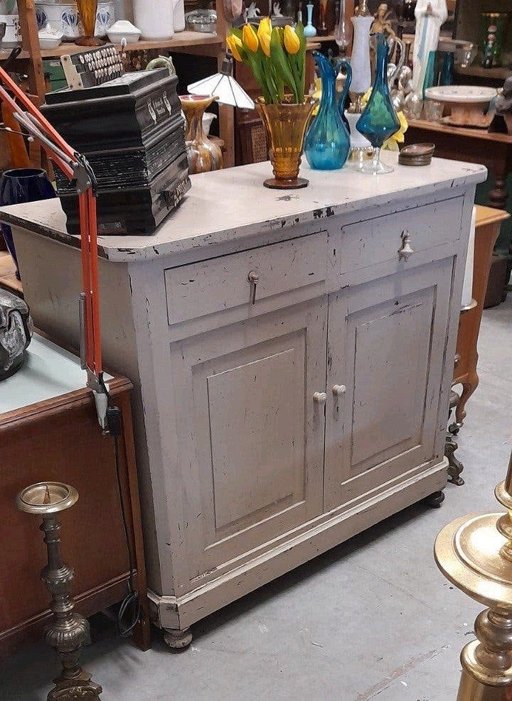 Antiek dressoir, Ophalen