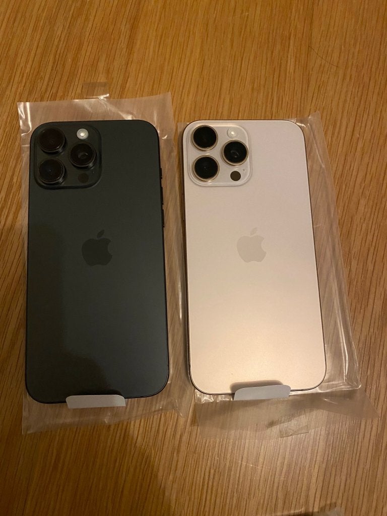 Nieuwe iphone 16 pro max 512gb €899 met 1 jaar garantie, Niet ingevuld, 512 GB, Niet ingevuld, Nieuw