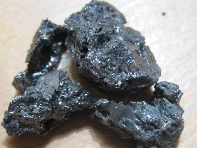 min. 3x stukjes ruwe CARBORUNDUM SILICIUM (5), Verzenden, Mineraal