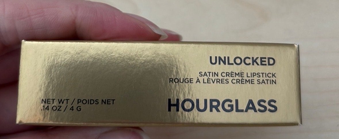 Nieuwe Hourglass Unlocked Satin Crème Lipstick Sahara 310, Lippen, Bruin, Nieuw, Ophalen of Verzenden