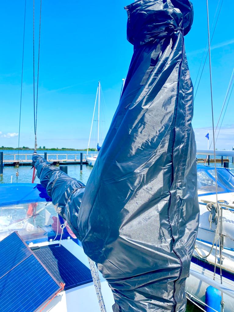 Nieuwe Zwarte Sail Cover / Giekhuik – Nieuw 396cm, Ophalen of Verzenden, Nieuw, 6 meter of meer, Overige typen