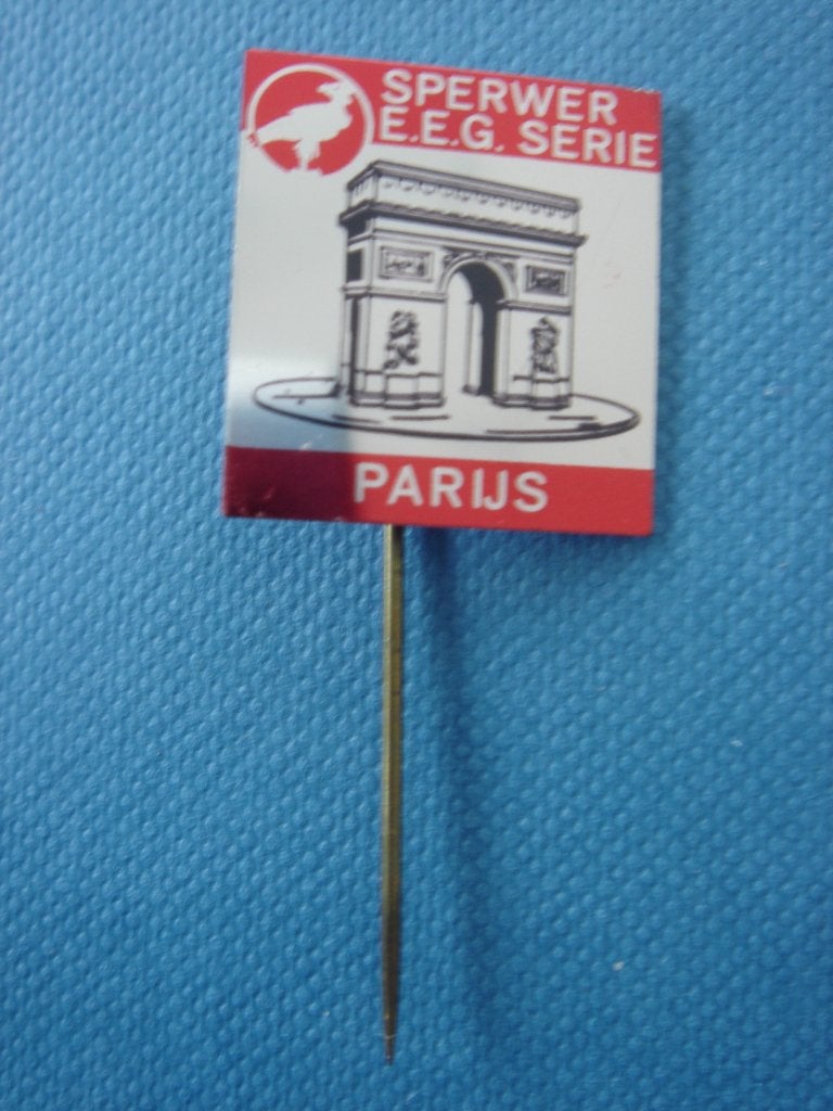 Speld Sperwer E.E.G. Serie Parijs, Verzamelen, Ophalen of Verzenden, Gebruikt, Stad of Land, Speldje of Pin