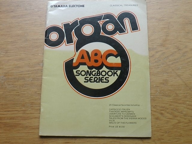 20 titel -accordeon/keyboard in classcal treasures, Klassiek, Les of Cursus, Ophalen of Verzenden, Zo goed als nieuw