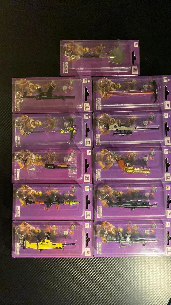 Fortnite Sleutelhangers 11x – Origineel & Sealed (2019), Ophalen of Verzenden, Nieuw, Overige typen