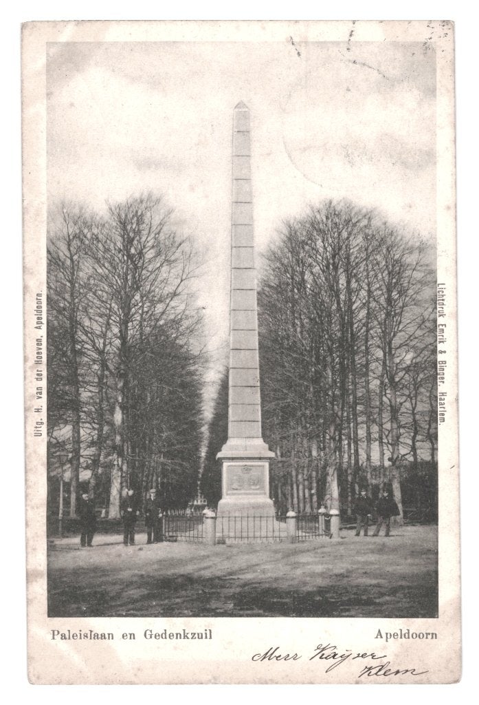 968852	Apeldoorn	Gedenkzuil	Paleislaan	Gelopen mt postzegel, Ophalen of Verzenden, Voor 1920, Gelopen, Gelderland