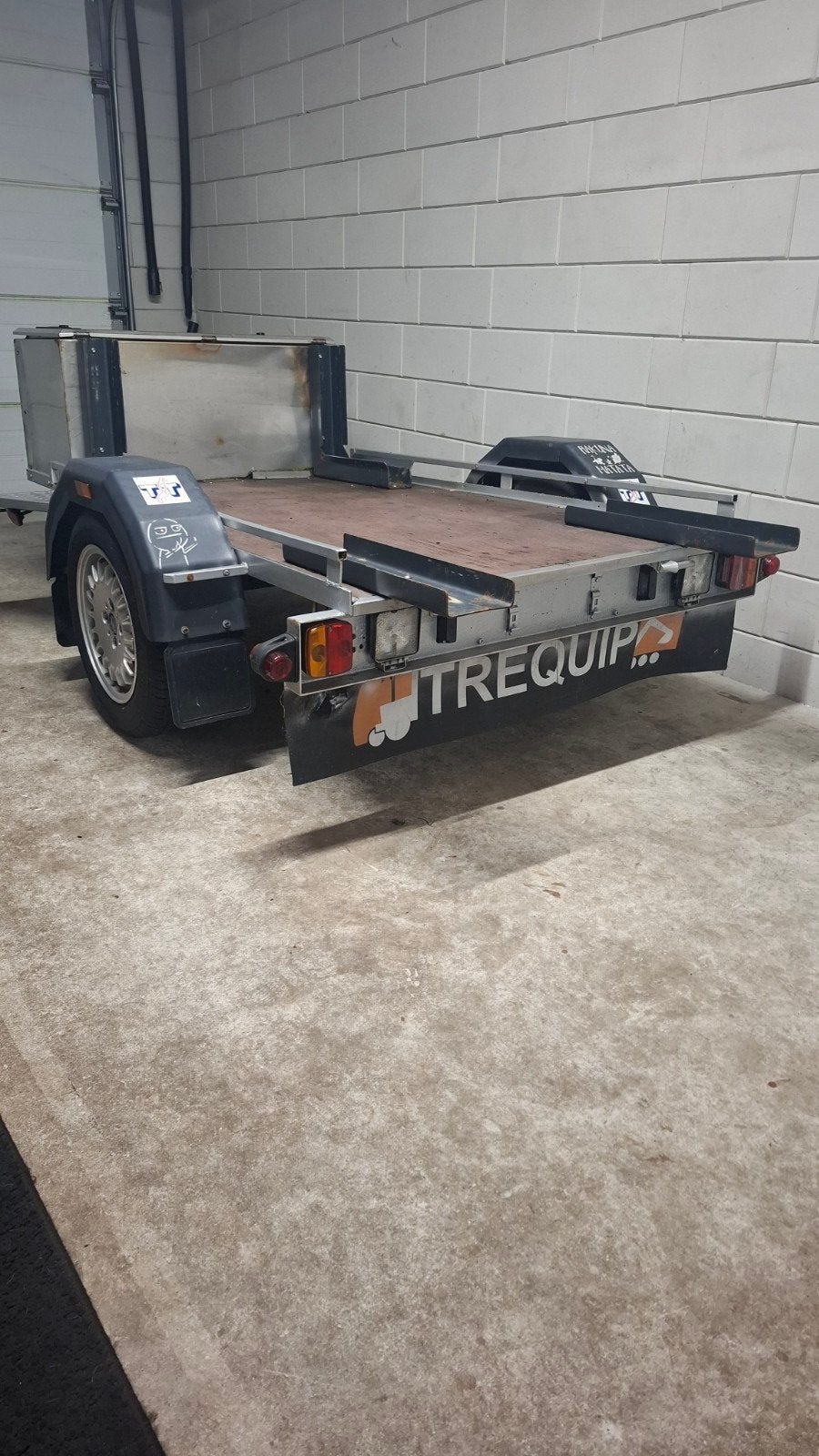 mooie crossmotor/ motor aanhanger, Ophalen