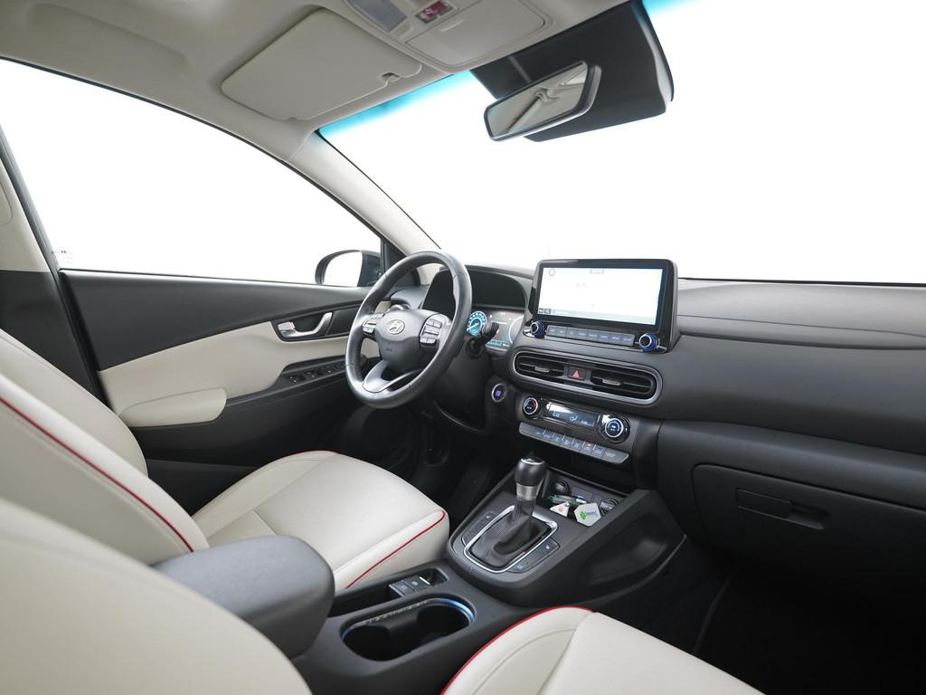 Hyundai Kona 1.6 GDI HEV Premium Sky | Schuifdak | Head Up |, 12 maanden, Gebruikt, Euro 6, SUV of Terreinwagen