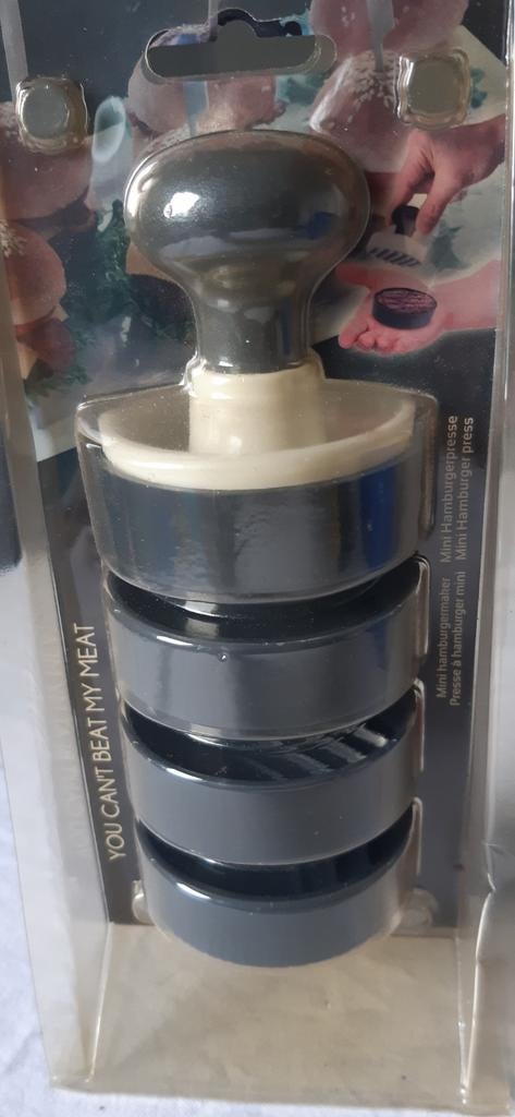 Mini Hamburgermaker, Ophalen
