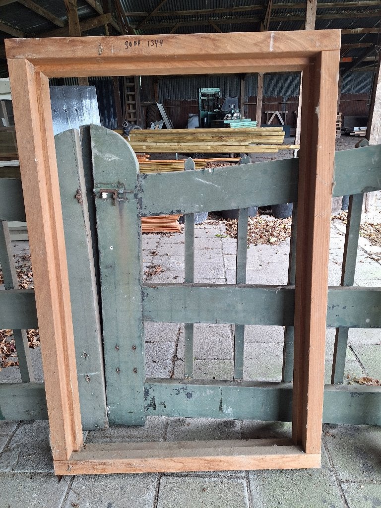 Hardhouten raamkozijn - Nieuw, Doe-het-zelf en Verbouw, Kozijnen en Schuifpuien, Raamkozijn, Nieuw, 75 tot 150 cm, Hout