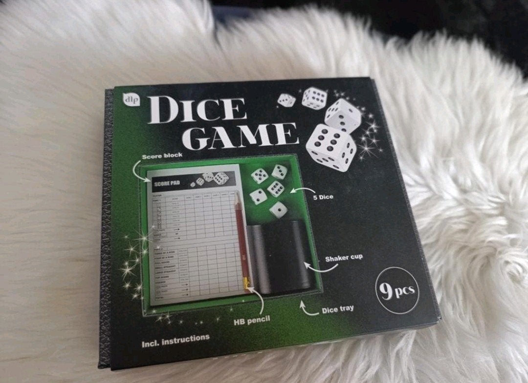Dice Game - Dobbelspel met scoreblok en dobbelstenen, Onbekend, Nieuw, Ophalen of Verzenden, Vijf spelers of meer