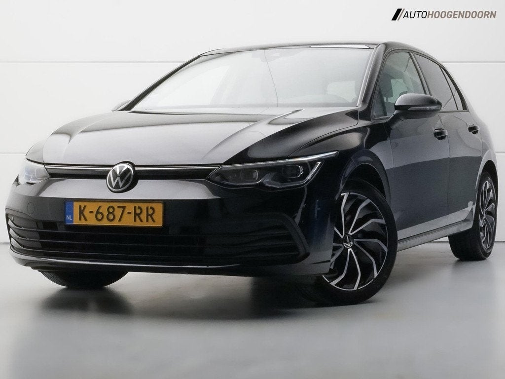 Volkswagen Golf 1.5 TSI Life Business Luxe (PANORAMA,MEMORY,, Auto's, Volkswagen, Voorwielaandrijving, Euro 6, 4 cilinders, Alcantara