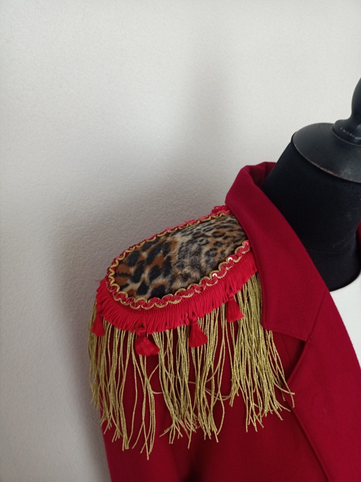 epauletten panterprint Rood, Kleding | Dames, Ophalen of Verzenden, Nieuw, Carnaval