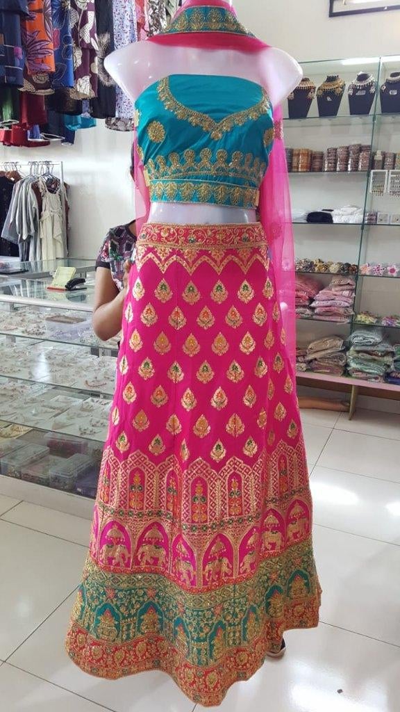 Indian dress - ghagra choli, Kleding | Dames, Gelegenheidskleding, Overige typen, Roze, Ophalen, Maat 38/40 (M)
