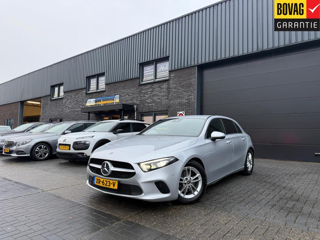 Mercedes-Benz A-Klasse 180 Business Solution | 12MND GARANTI, 136 pk, Gebruikt, 4 cilinders, Leder en Stof