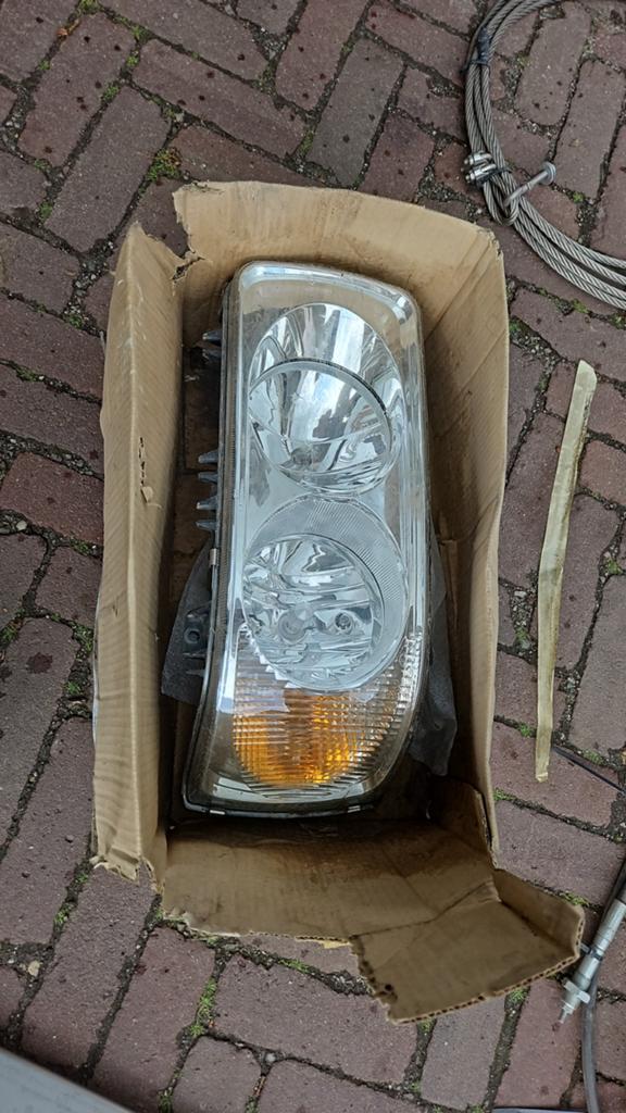 Daf truck koplamp, Ophalen of Verzenden