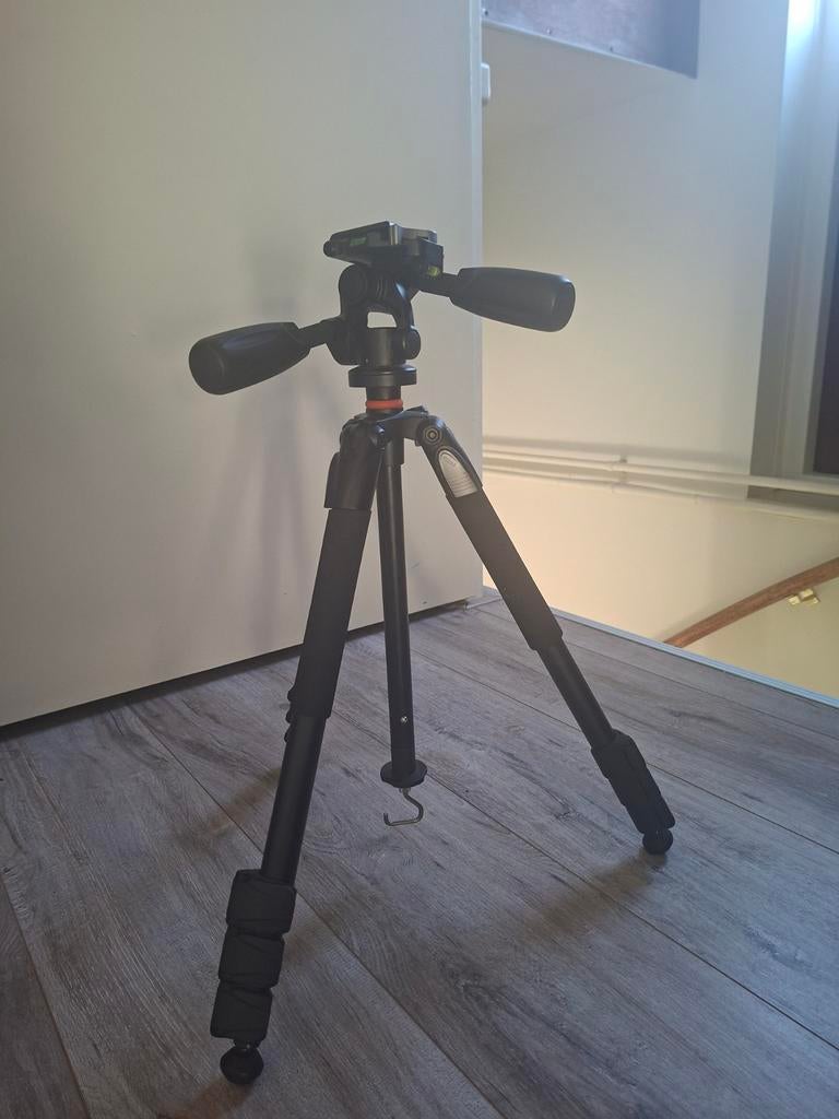 Vanguard ALTA PLUS 234AP Statief met opberghoes, Ophalen, Driepoot