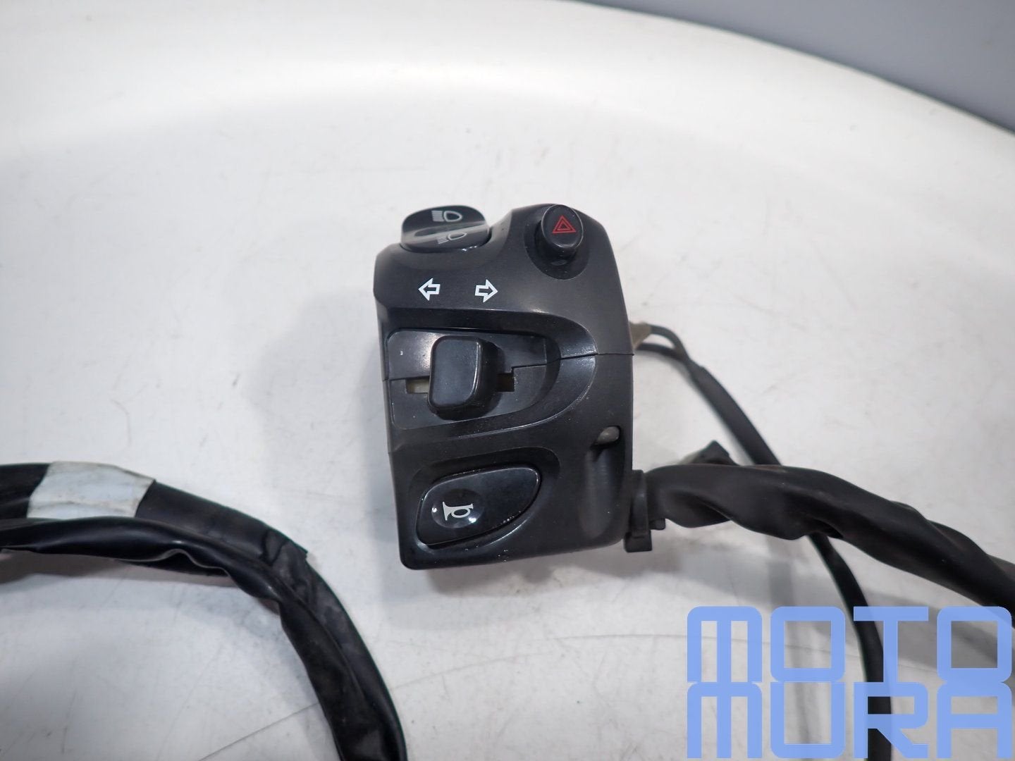 Yamaha FZ8 2011 - 2015 linker stuurschakelaar stuurknop knop, Gebruikt, -, -, Ophalen of Verzenden