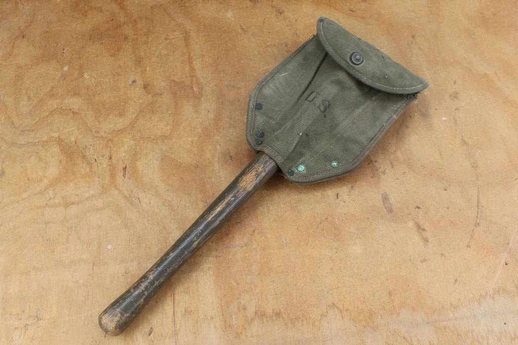 = US M1943 Entrenching Tool Shovel 1944 Met Cover =, Verzamelen, Militaria | Tweede Wereldoorlog, Ophalen of Verzenden, Amerika