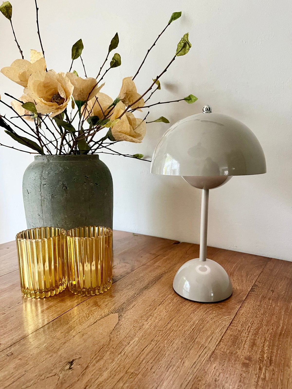 Stalen Bloempot LED Design Lamp Draadloos USB-C, Ophalen, Metaal, Minder dan 50 cm