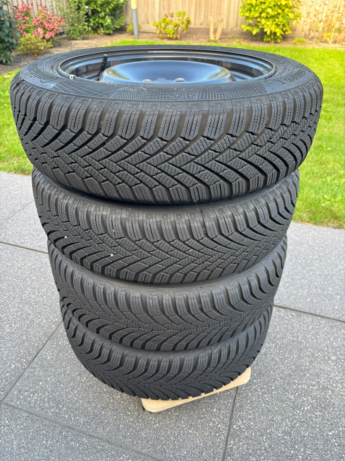 Set winterwielen Continental R15 tbv Renault Twingo, Ophalen, Gebruikt, 15 inch, Banden en Velgen