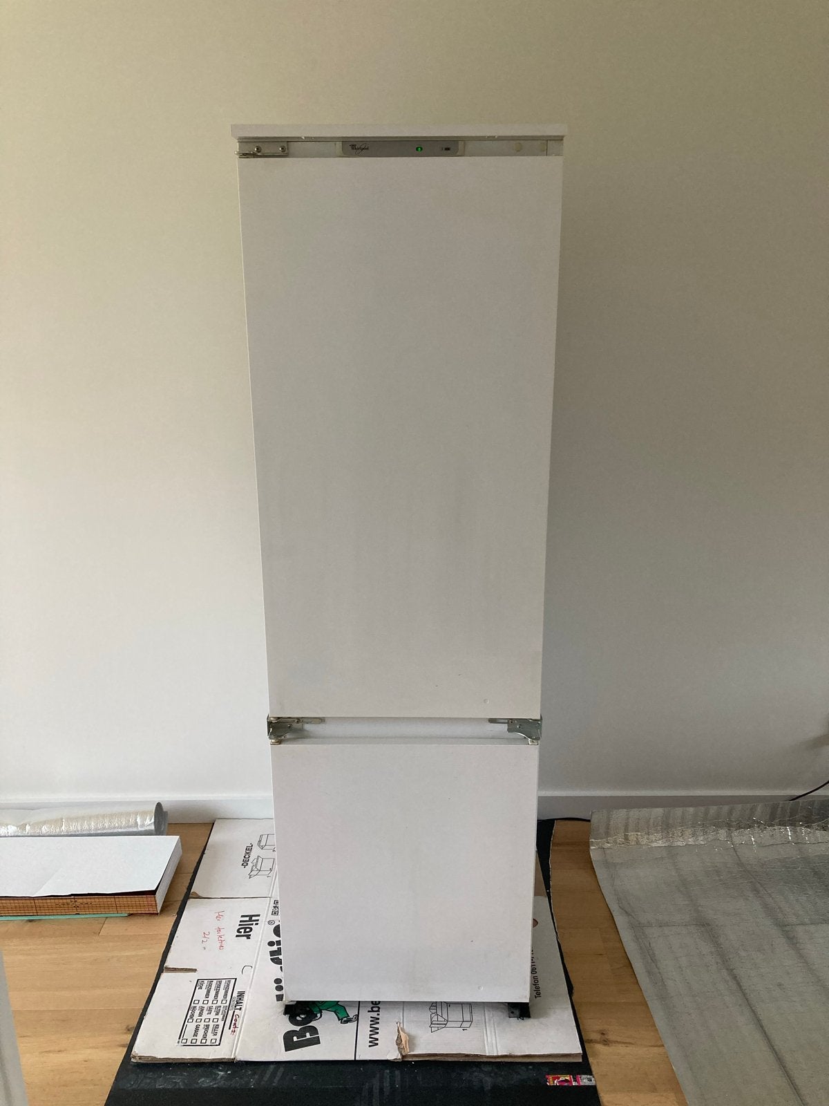 Whirlpool inbouwkoelkast met vriesvak, Ophalen, 150 tot 200 liter, Gebruikt, Met aparte vriezer