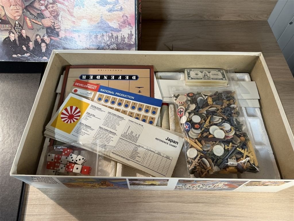 Axis en Allies - s6401, Hobby en Vrije tijd, Verzenden, Zo goed als nieuw
