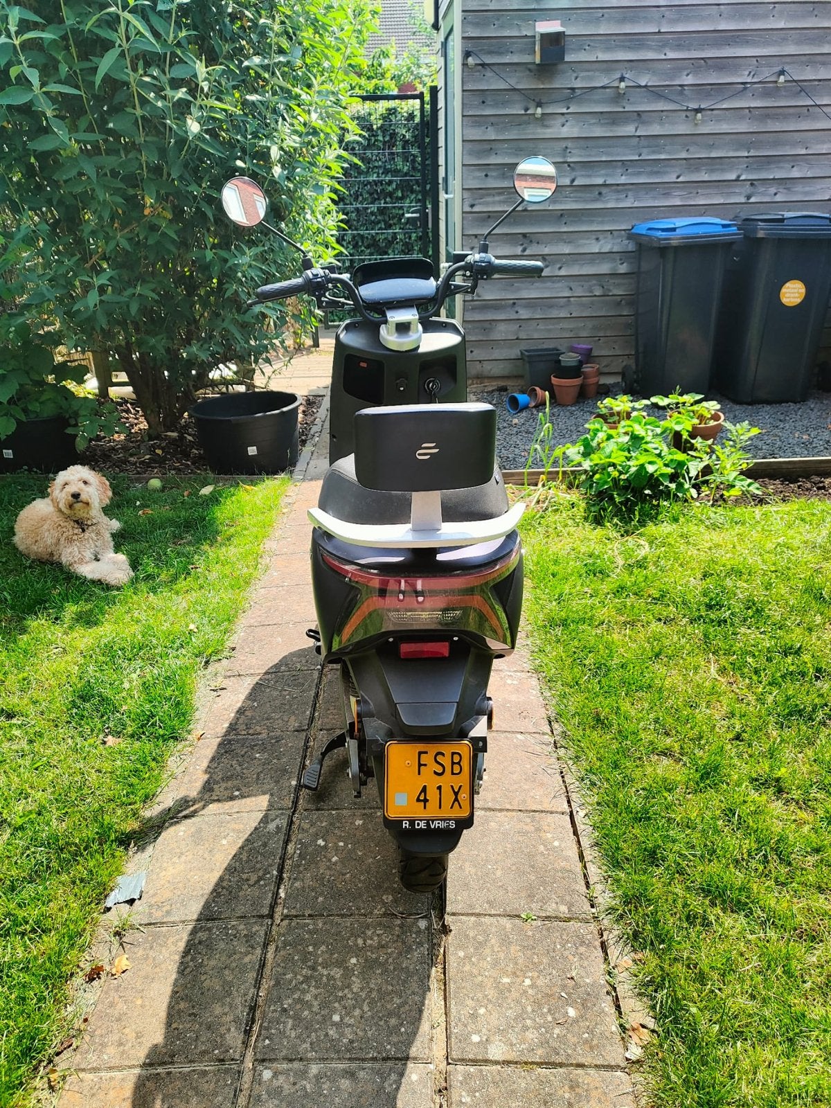 Elektrische Scooter ET9 - 2,5 jaar oud, Ophalen, Zo goed als nieuw, Maximaal 45 km/u, Elektrisch