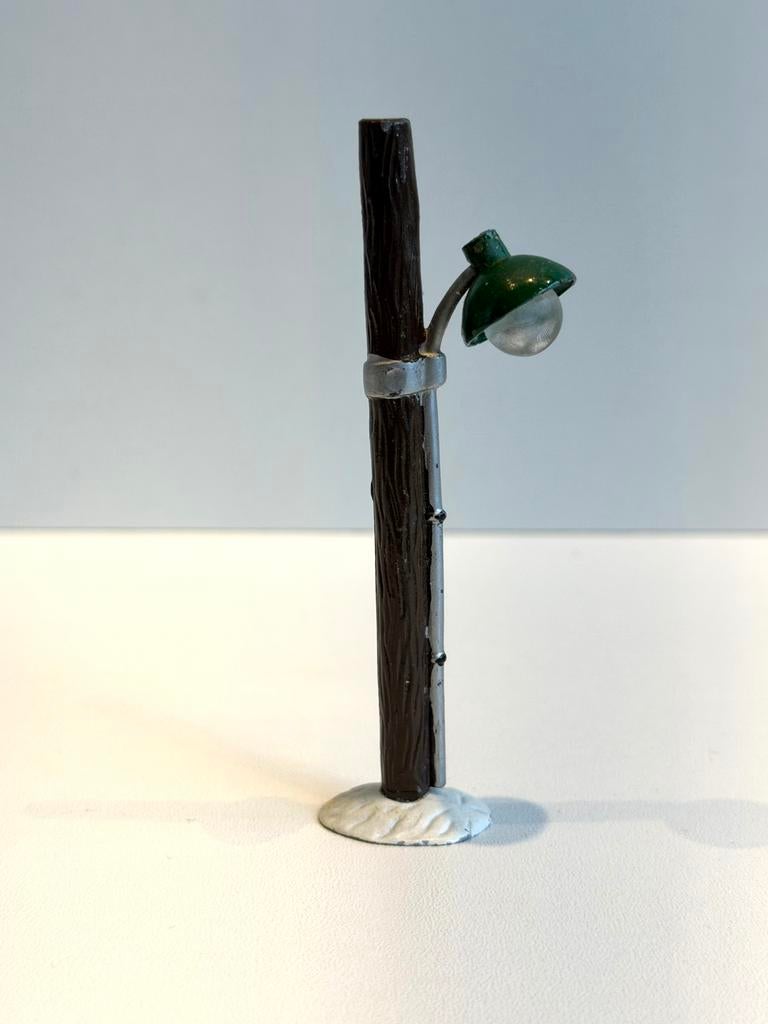Holiday Expressions - Metal Lamp Post, Verzenden