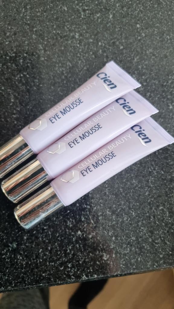 Cien Cellular Beauty Eye Mousse, Sieraden, Tassen en Uiterlijk, Uiterlijk | Gezichtsverzorging, Ophalen of Verzenden