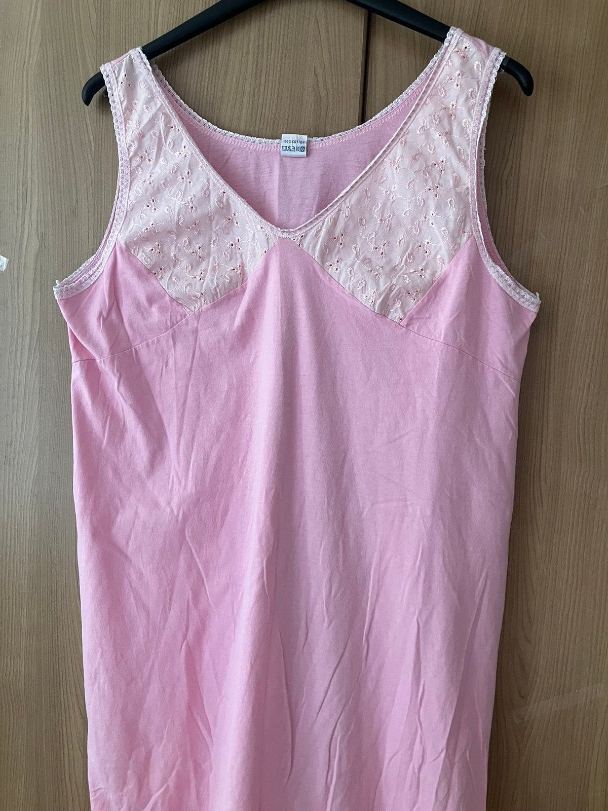 Onderjurk.   roze.     mt, L., Ophalen of Verzenden, Roze, Overige typen