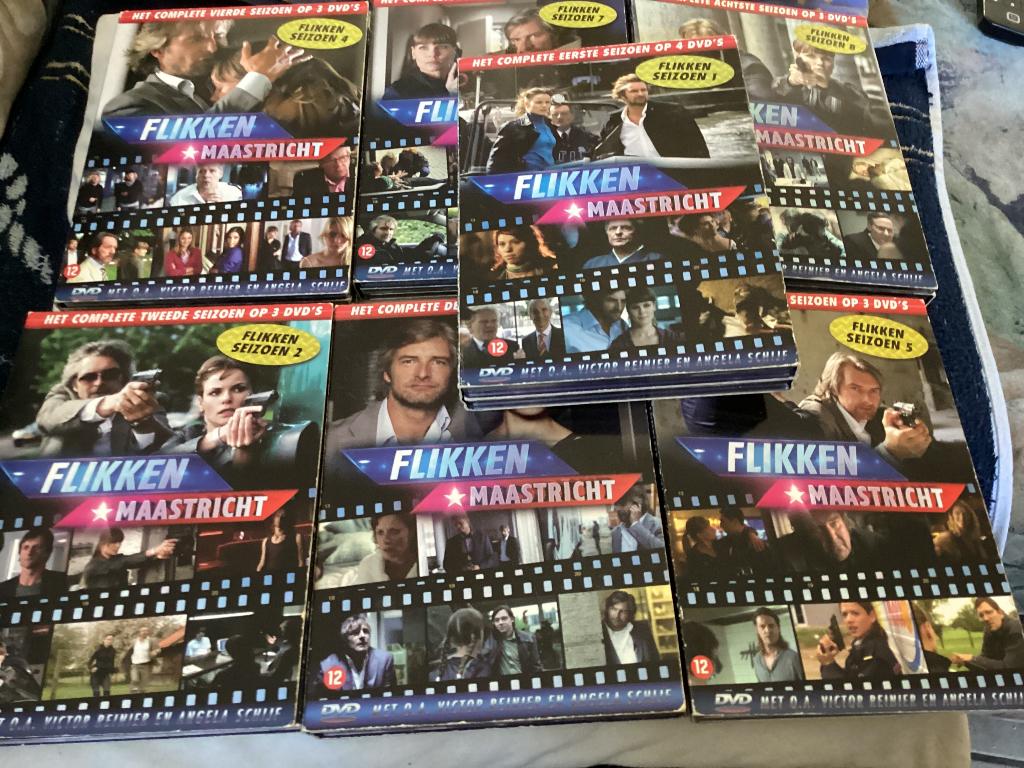 Flikken Maastricht 7 seizoenen, Cd's en Dvd's, Dvd's | Tv en Series, Vanaf 12 jaar, Ophalen of Verzenden, Zo goed als nieuw, Boxset