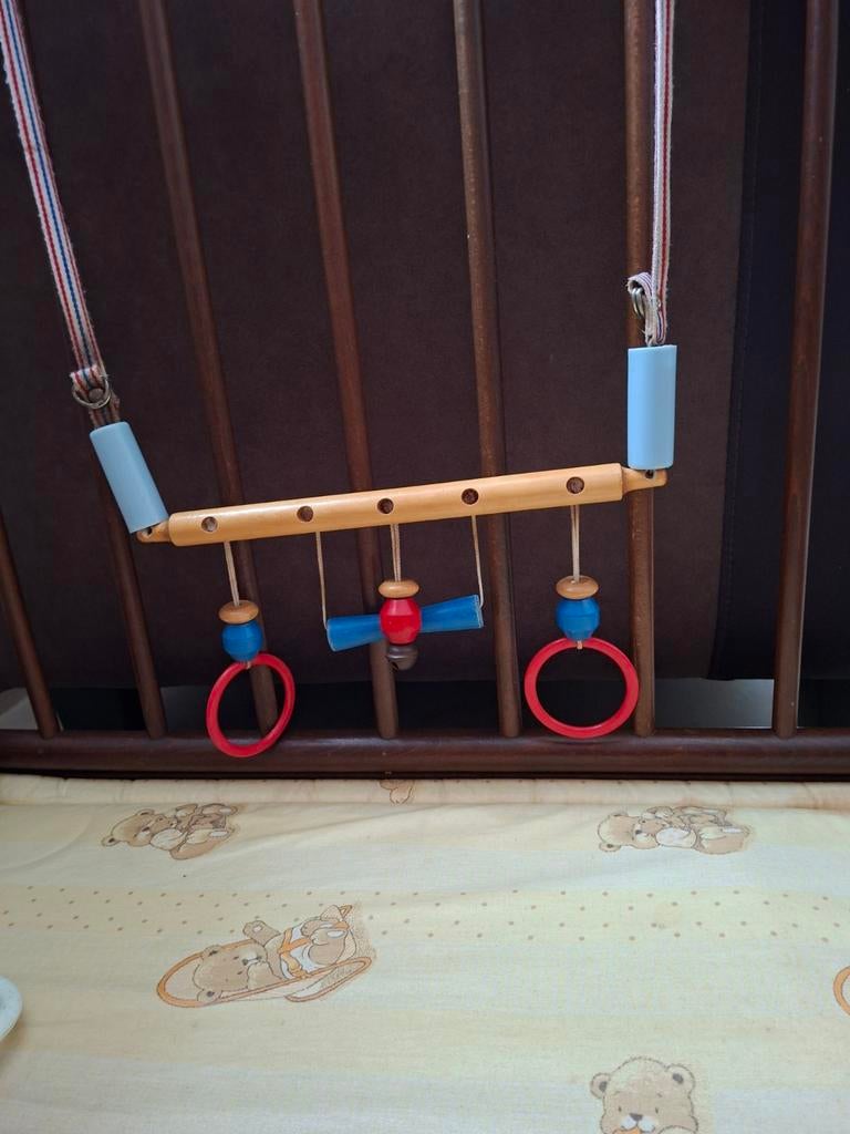 Houten babygym/mobiel voor wieg of box, Ophalen of Verzenden, Gebruikt, Babygym