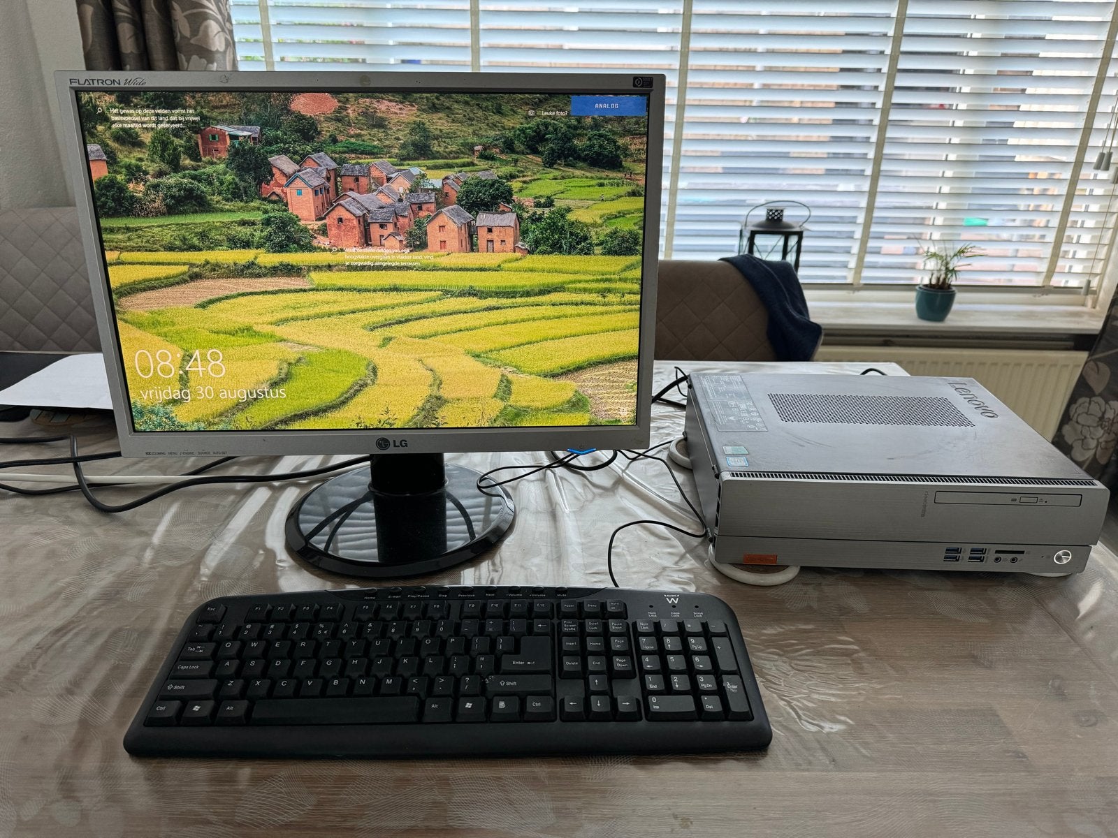 Lenovo PC + LG Monitor - i5, 8GB RAM, 128GB SSD + 1TB HDD, Ophalen, Gebruikt, Met monitor, 8 GB